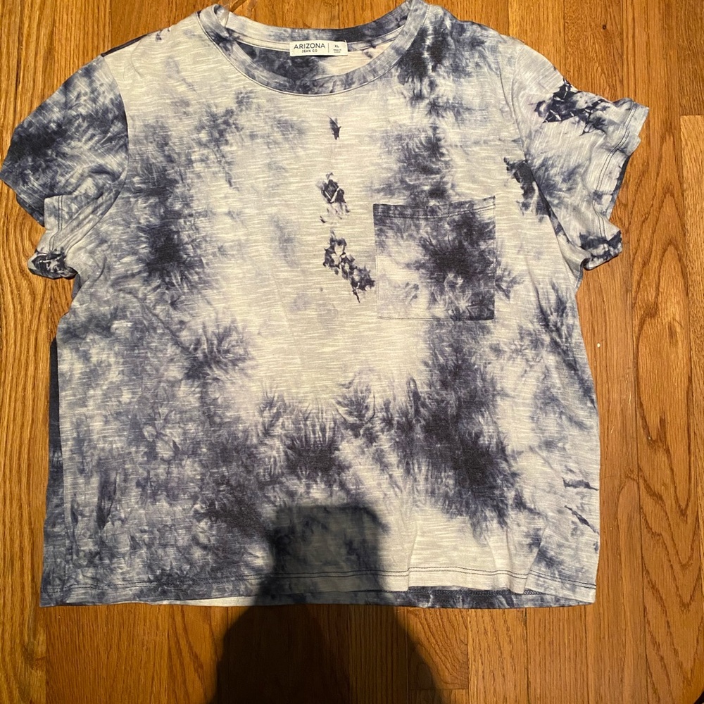 tie dye tee
